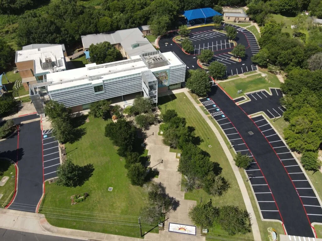 Why Summer Is the Perfect Time for Sealcoating in Austin