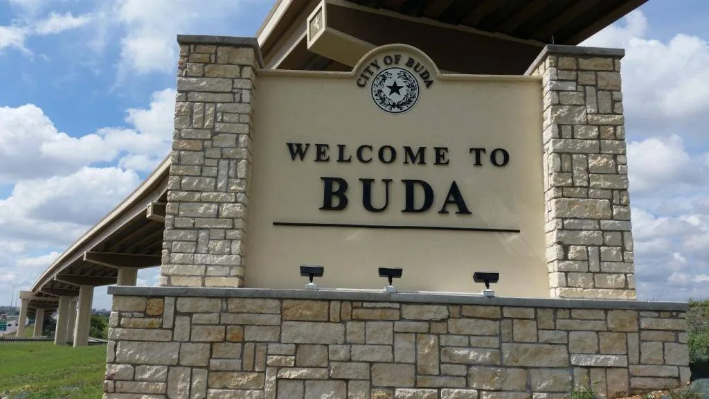 Read more about the article Asphalt Paving Contractor Buda, Texas