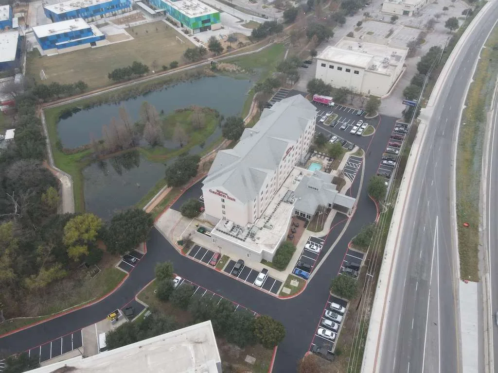 Read more about the article Springtime Austin Asphalt Sealcoating Tips