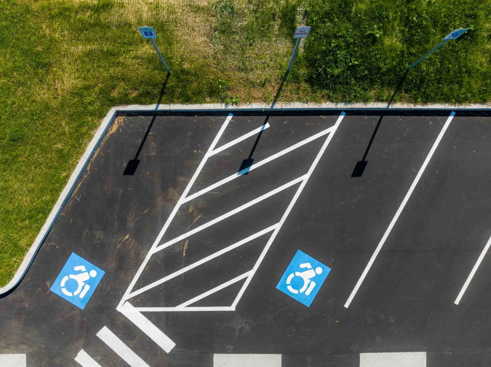 Read more about the article ADA Parking Lot Striping and Design Guidelines in Austin, TX