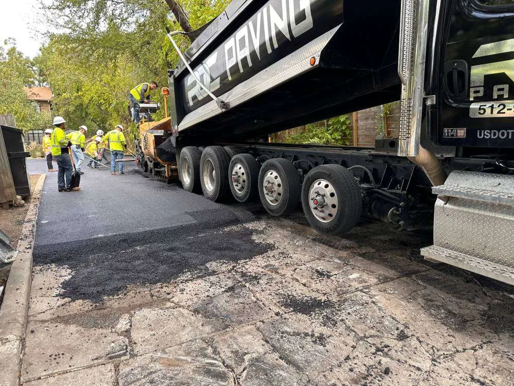 Read more about the article Creative Structures To Improve Your Austin Commercial Paving Project