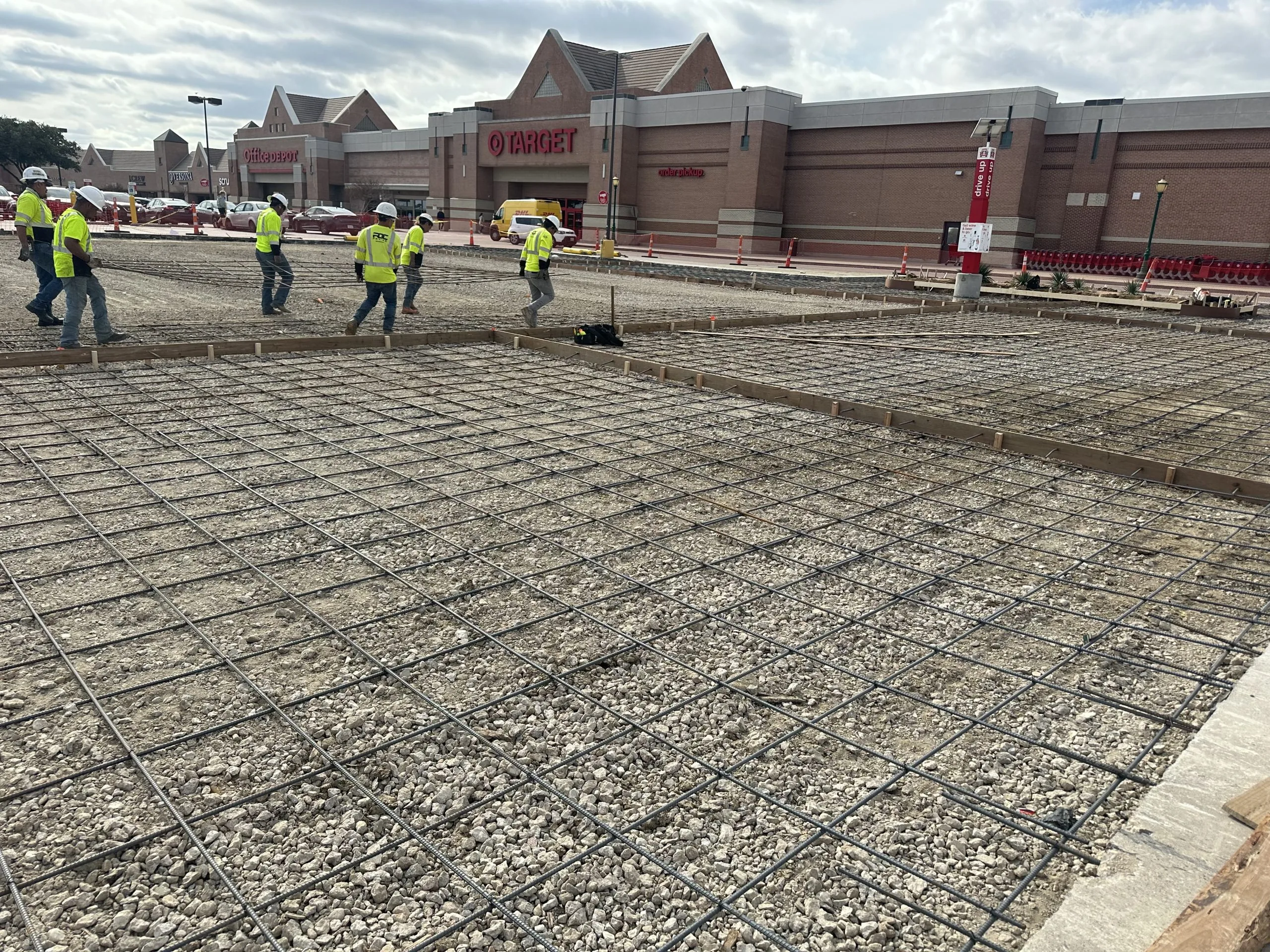Read more about the article Concrete Curbing 101: Function, Styles, and Why It Matters for Drainage