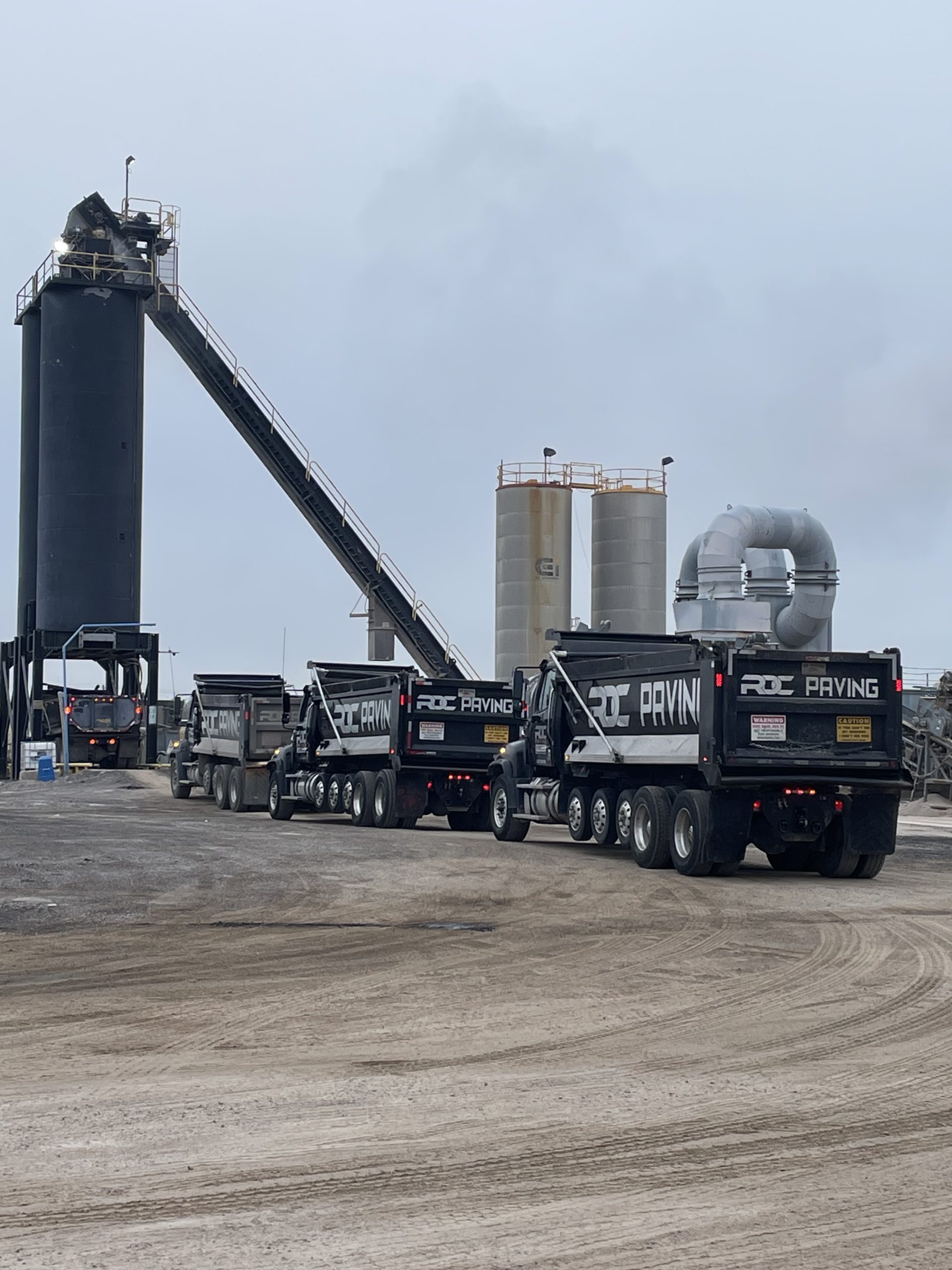 Read more about the article What Are The Asphalt Paving Cost Factors?