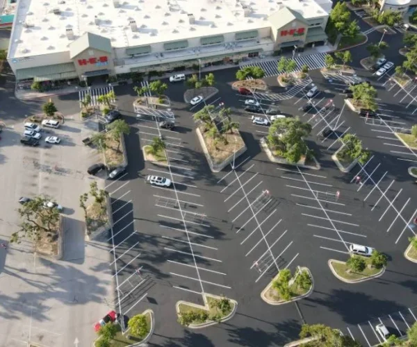 A new parking lot for H-E-B