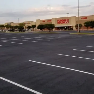 Floor & Decor parking lot